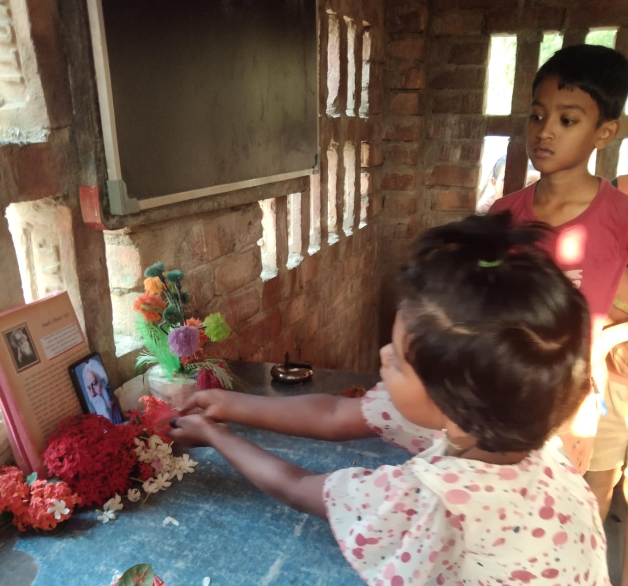 Mkss Supported By Rotary Club Of Calcutta Metro South
