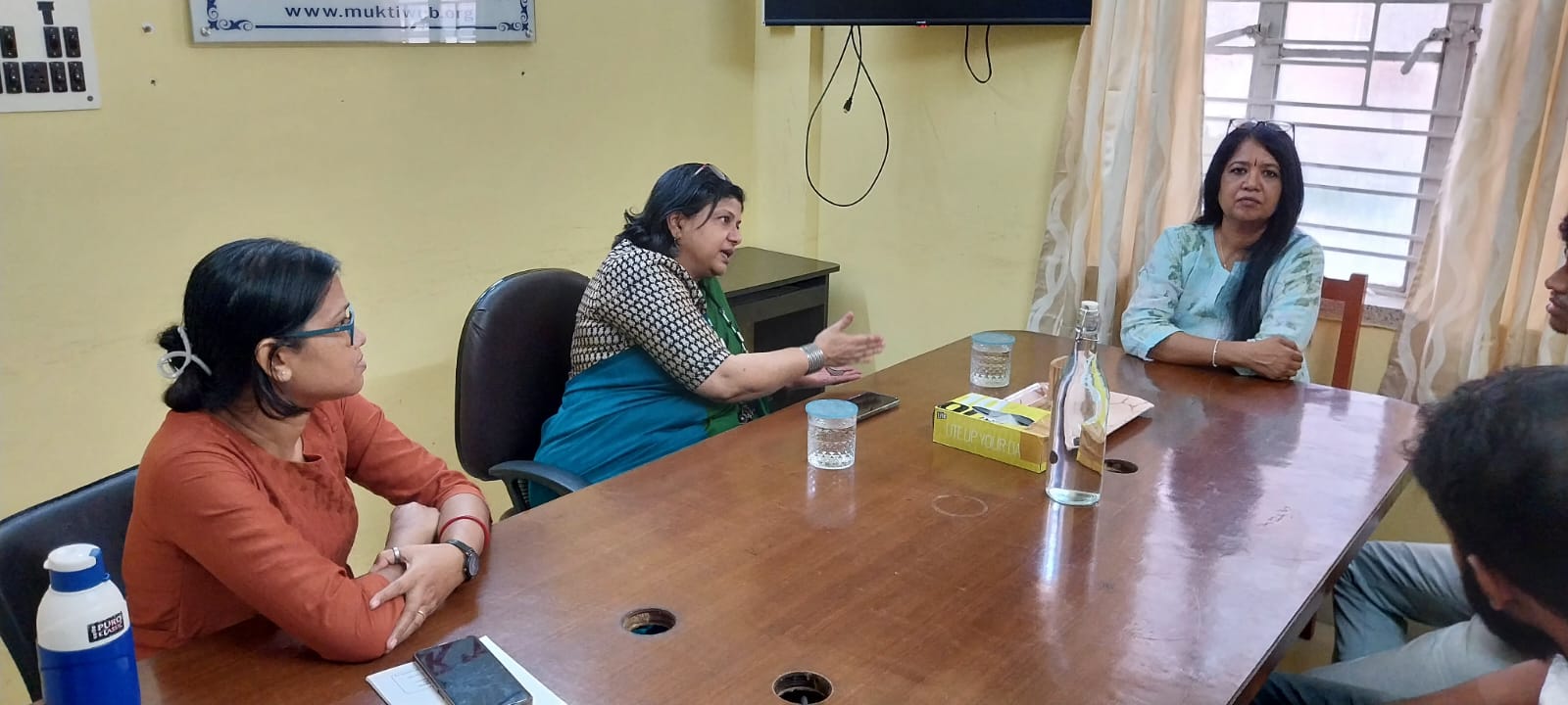 Mukti Tss Hosts Sponsor Student Meeting With Ms. Ramya Nageswaran