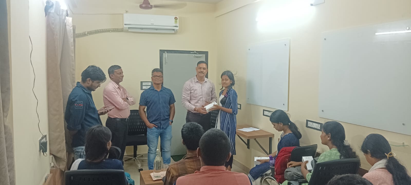 Smartphones Distribution To Udaan Students From Vivo